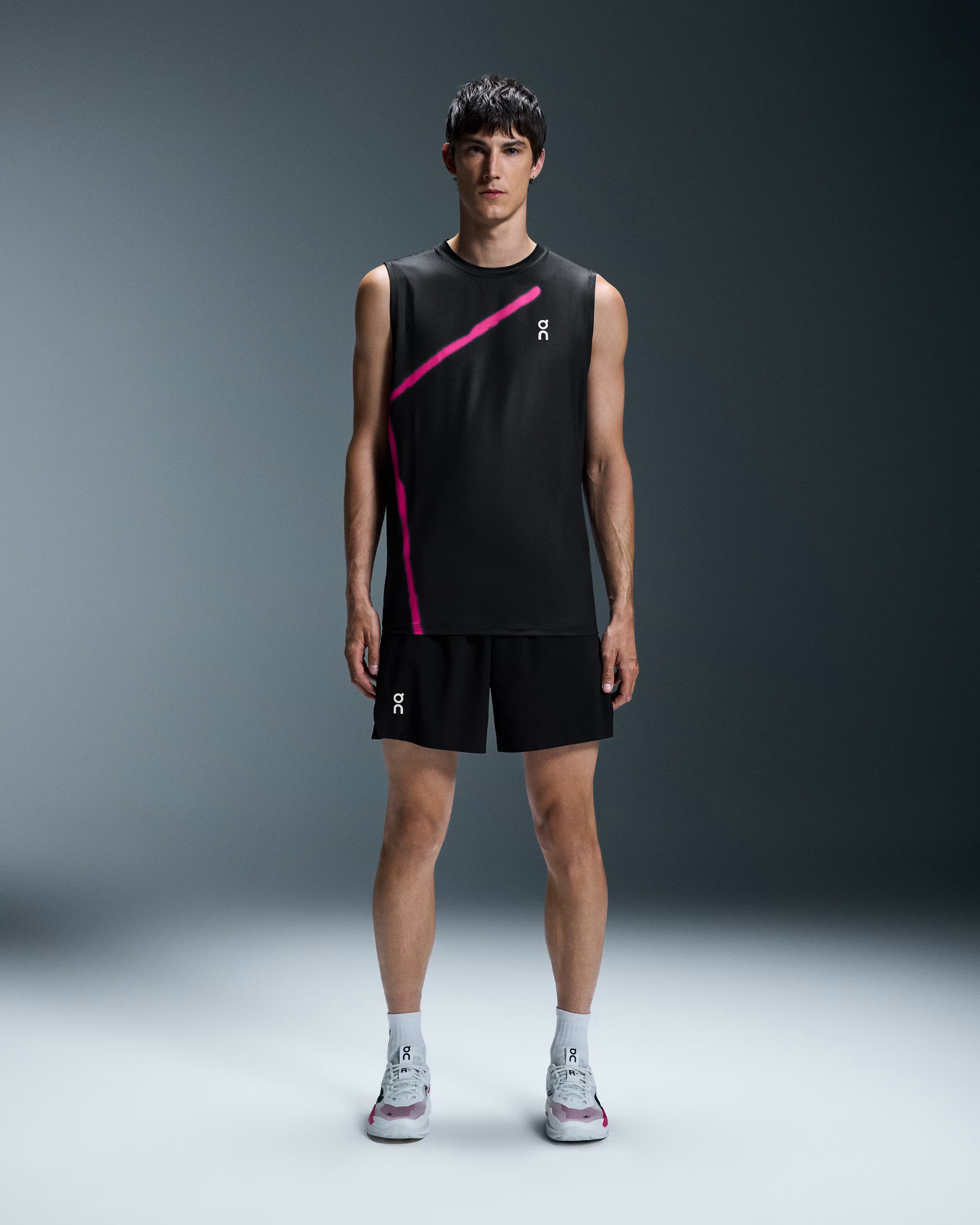 ON court shorts メンズ Mサイズ　テニス　シェルトン ON court shorts メンズ Mサイズ テニス シェルトン ON court