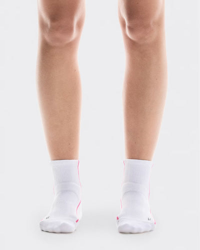On Cloud Court Sock Mid (White/Pink)