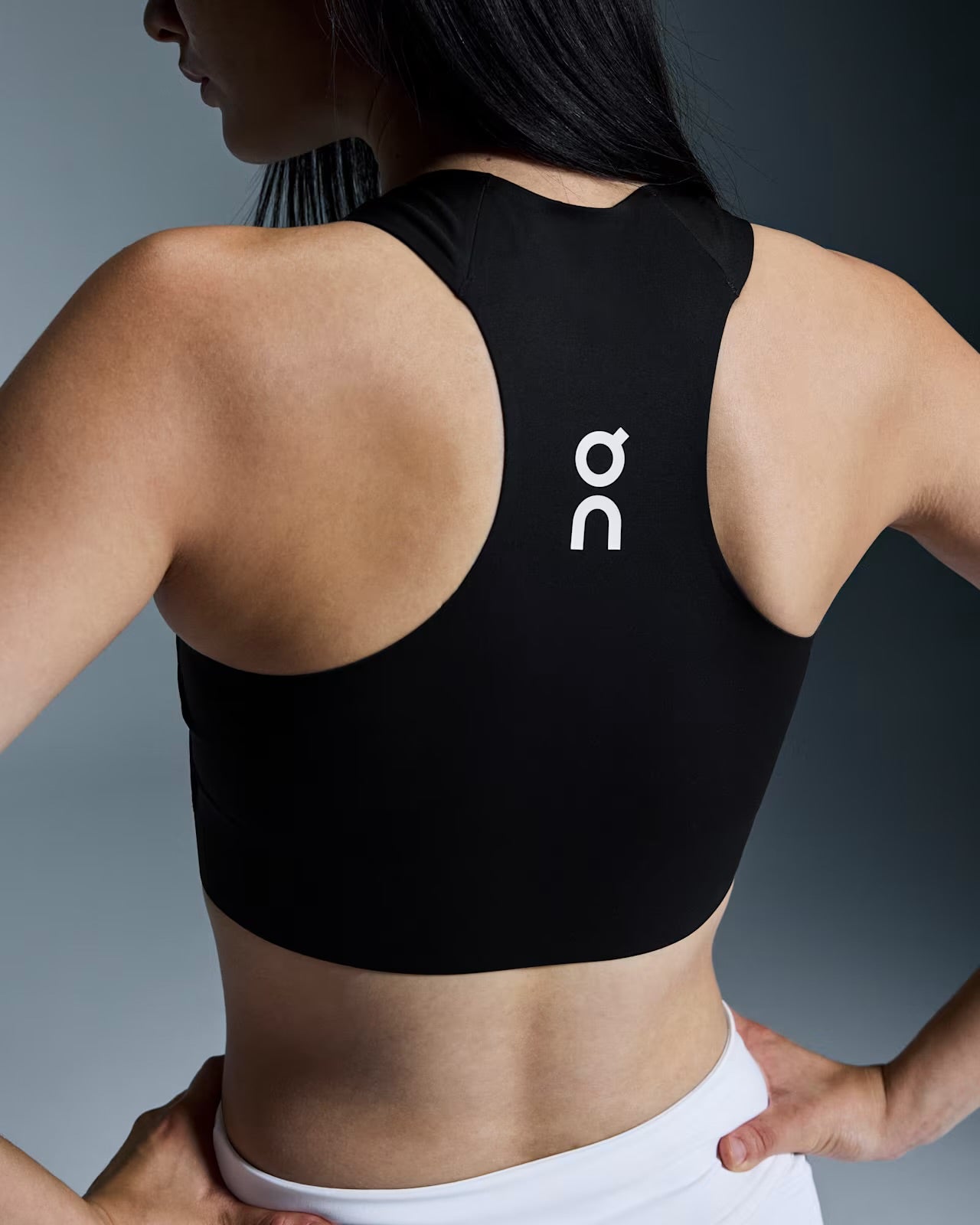 Ladies On Cloud Court Crop Top (Black)