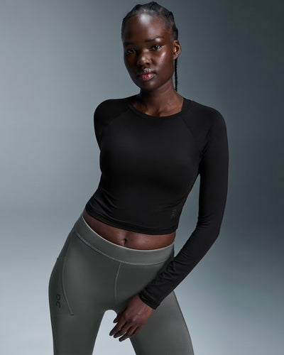 Ladies On Cloud Studio Long-T Crop (Black)