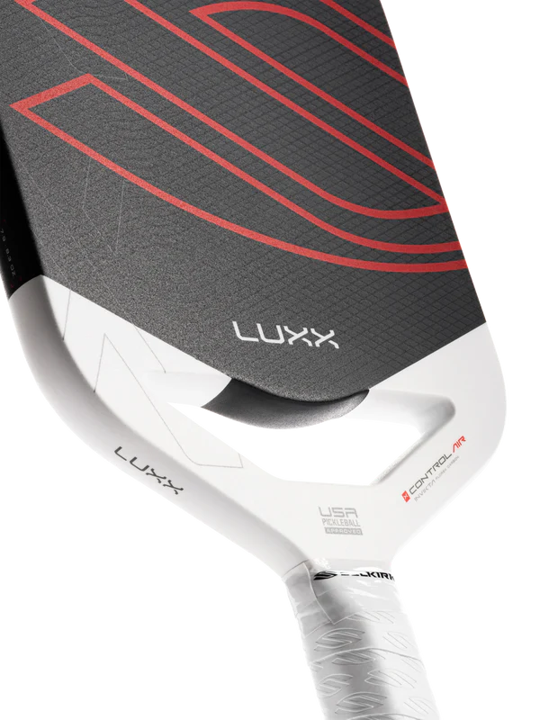 LUXX Control Air with InfiniGrit - Invikta (Black)