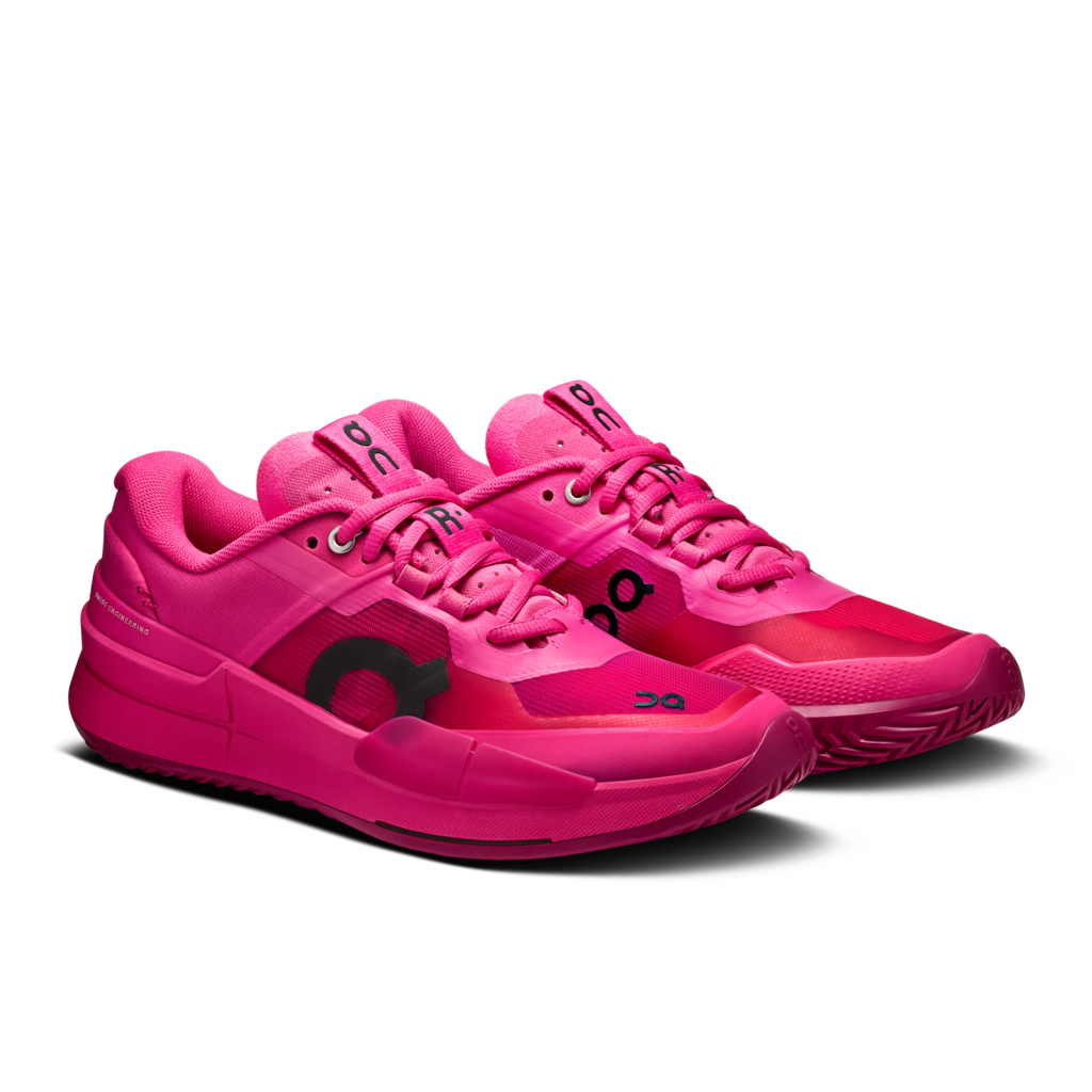 Ladies On THE ROGER Pro 2