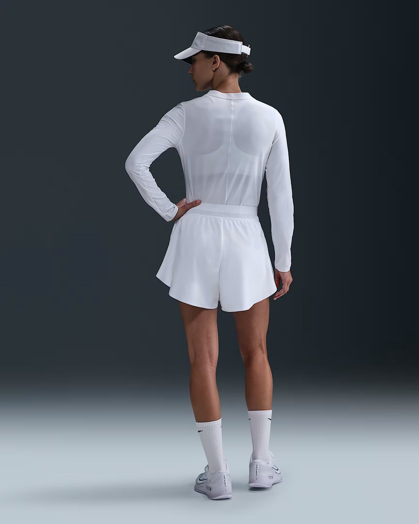 Ladies NikeCourt Advantage Dri-FIT Mid-Layer Tennis Top