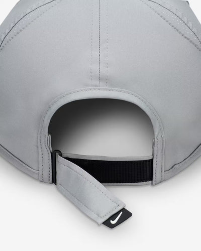 Adult Nike Dri-Fit Club Unstructured Featherlight Cap (M/L)