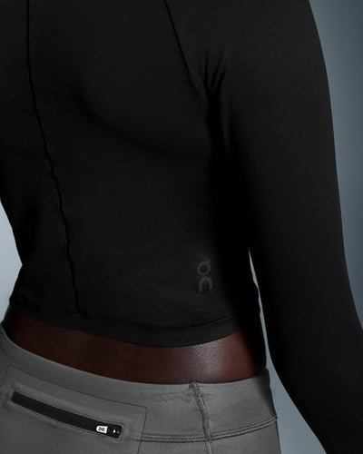 Ladies On Cloud Studio Long-T Crop (Black)