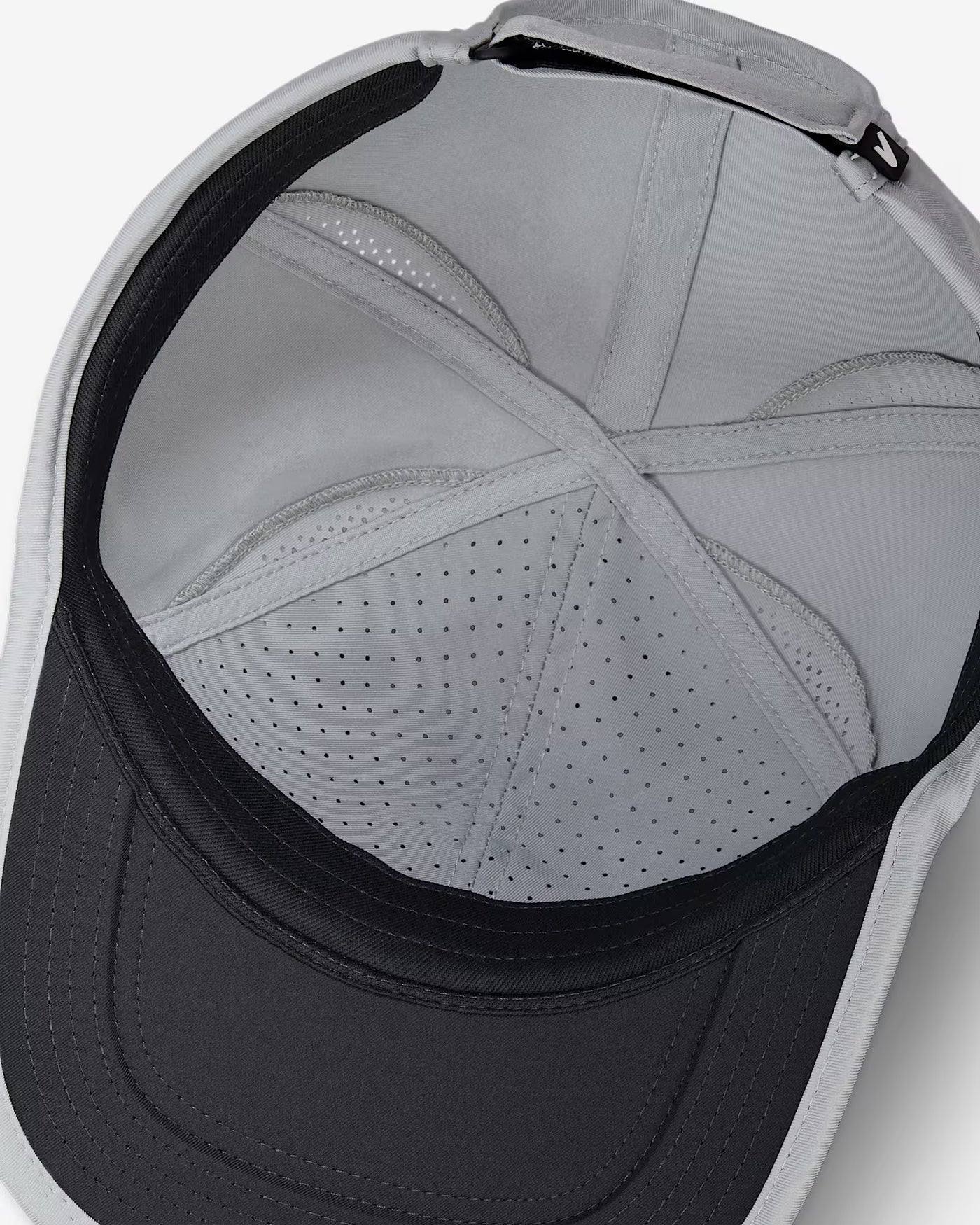 Adult Nike Dri-Fit Club Unstructured Featherlight Cap (M/L)