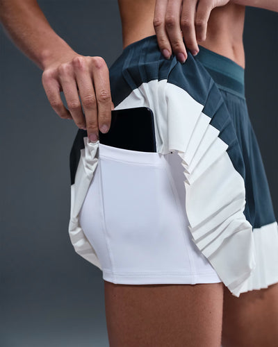 Ladies NikeCourt Ace Advantage Dri-FIT Pleated Tennis Skirt