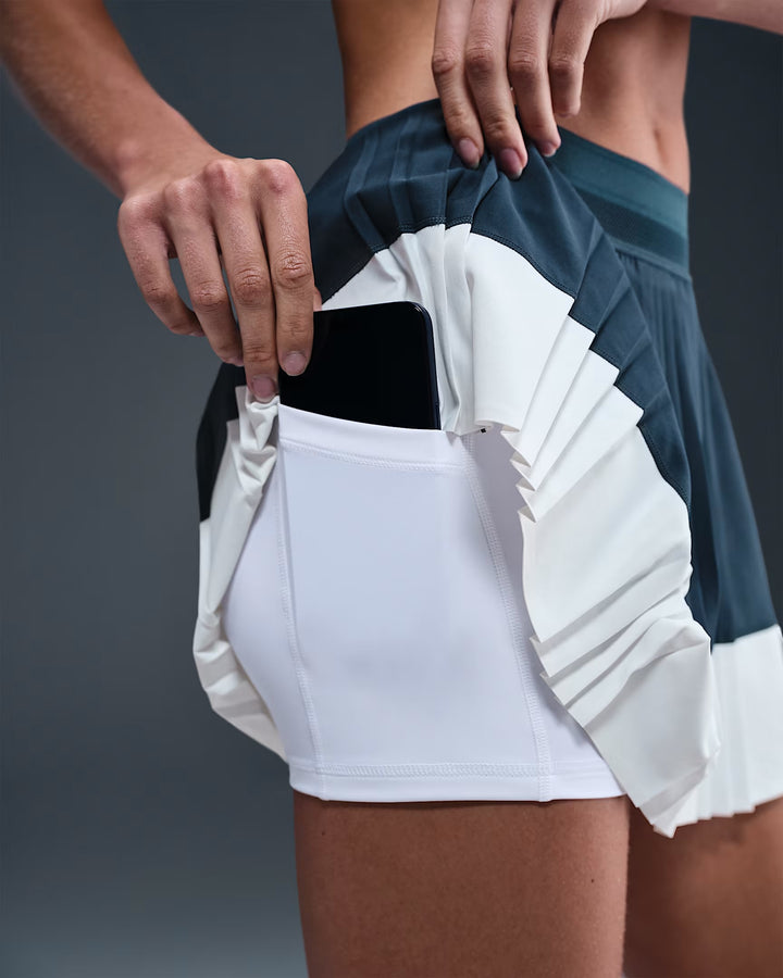 D3DC699B-A2D1-4715-93EC-