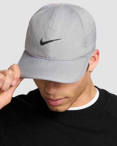 Adult Nike Dri-Fit Club Unstructured Featherlight Cap (M/L)