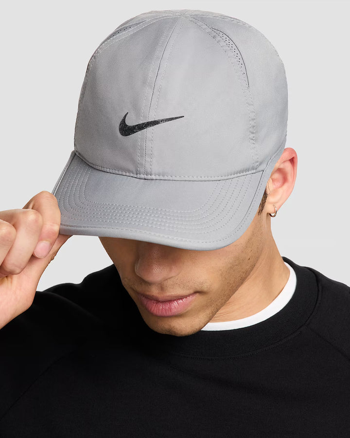 light grey nike cap