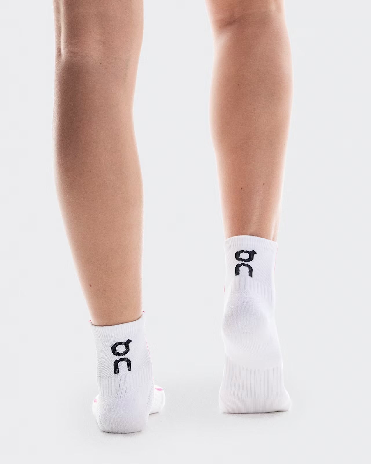 On Cloud Court Sock Mid (White/Pink)